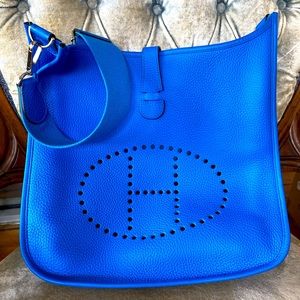 Hermes Taurillon Clemence Evelyn in Bleu Hydra PM